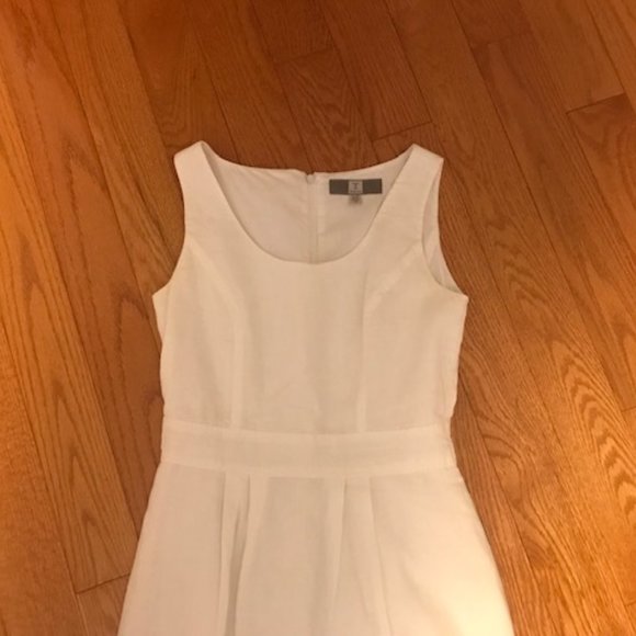 White dress. Size 1. - Picture 2 of 5